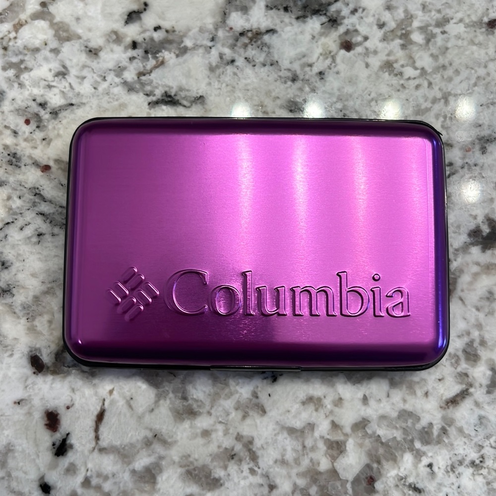 Columbia RFID Walket. New without tag or box